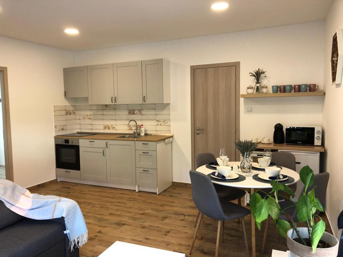 Varosi Idill Apartment Veszprem