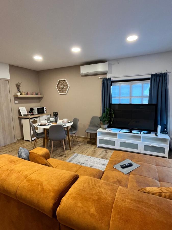 Apartment Varosi Idill